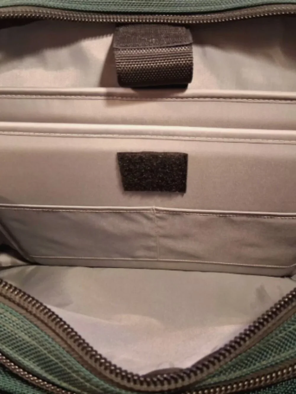 Vintage L.L. Bean Green Laptop Bag Briefcase Messenger Canvas Leather Strap